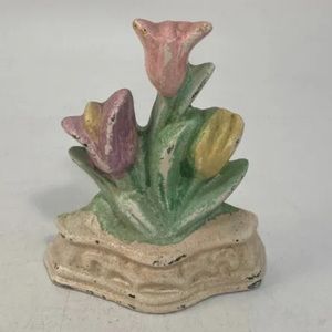 Vintage Midwest Imports Painted Cast Metal Tulips Doorstop